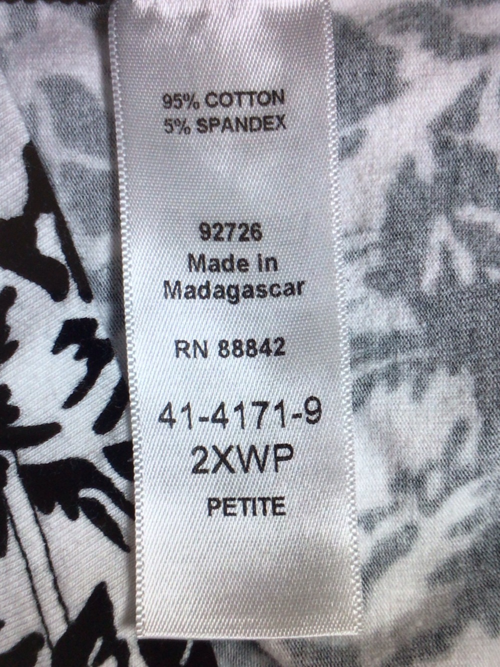 Catherines Black & White Floral Scoop Neck Short Sleeve Tee - Picture 5 of 8